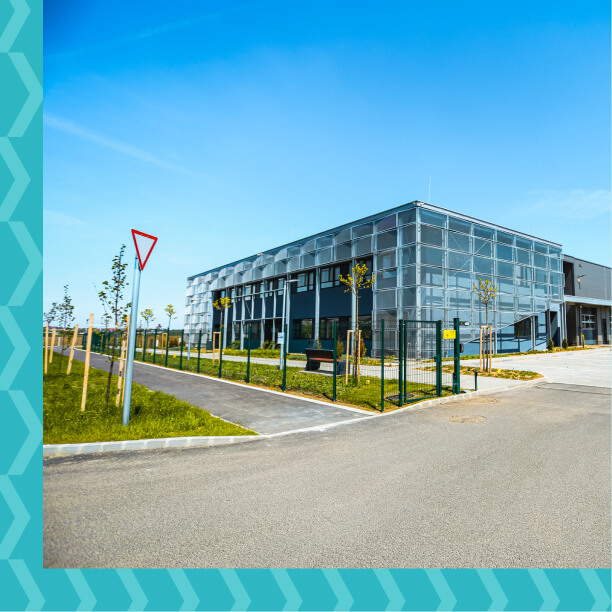 Kiváló infrastruktúra, jó közlekedés